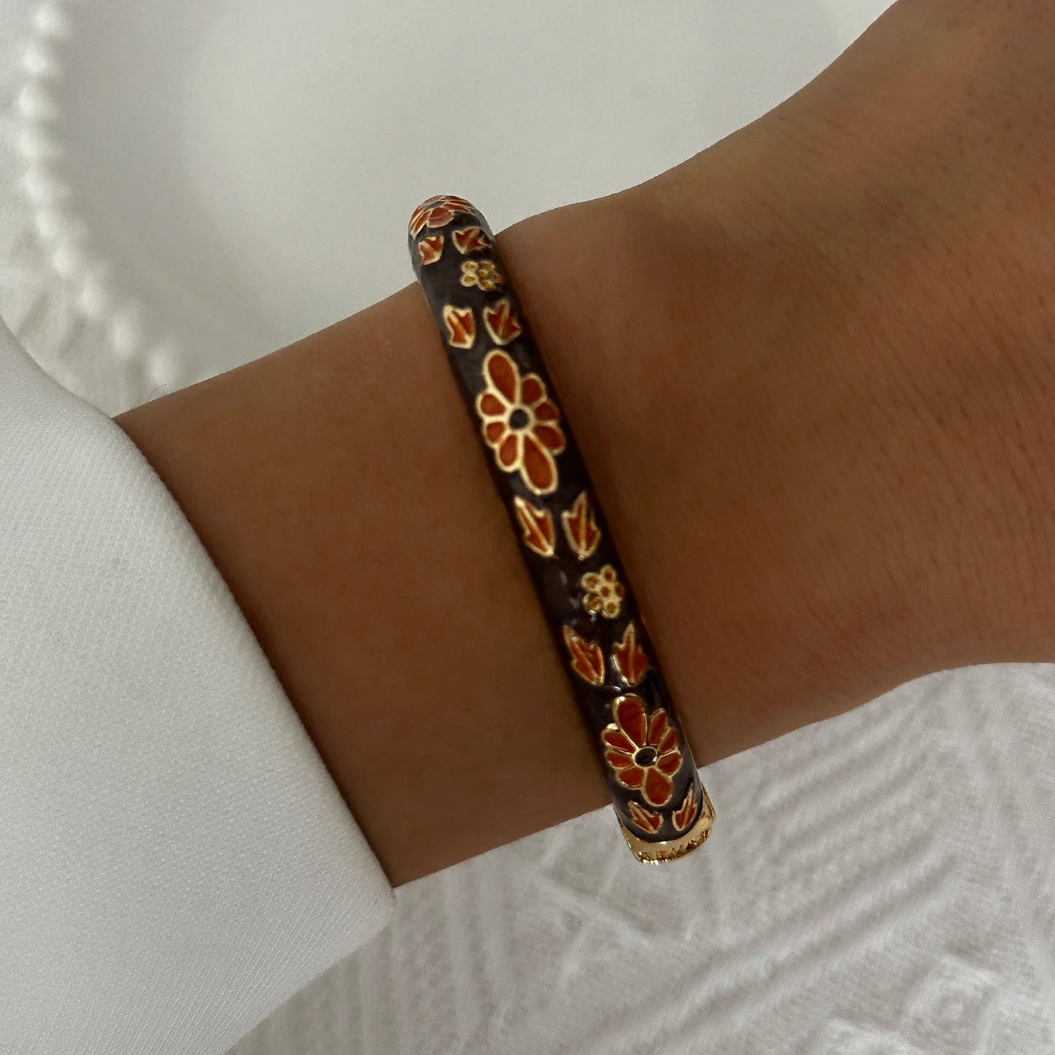 BR26Y0276-3 Couleur du métal Bracelet Fleur Émaillée Doré Rétro Avec Zircon Brillant