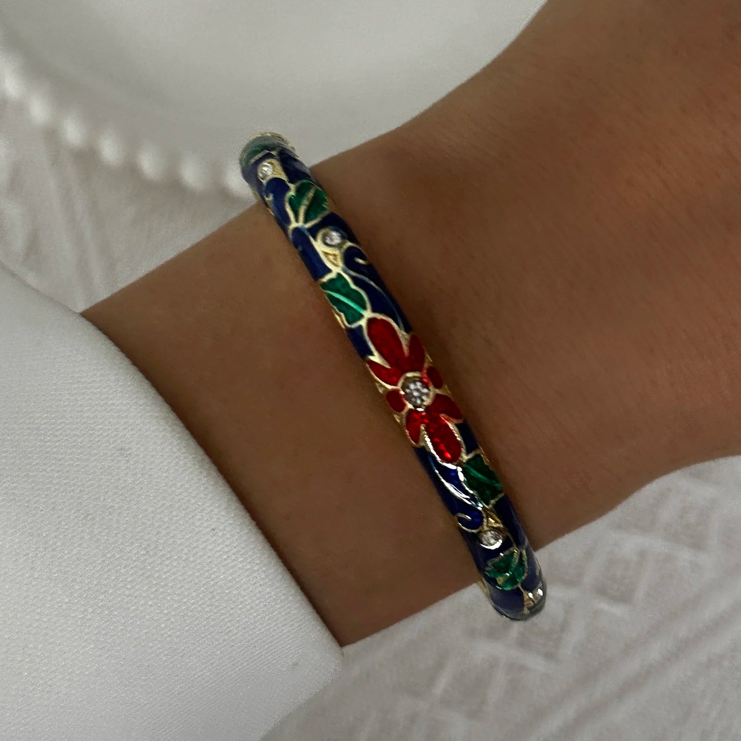 BR26Y0277-5 Couleur du métal Bracelet Fleur Émaillée Doré Rétro Avec Zircon Brillant