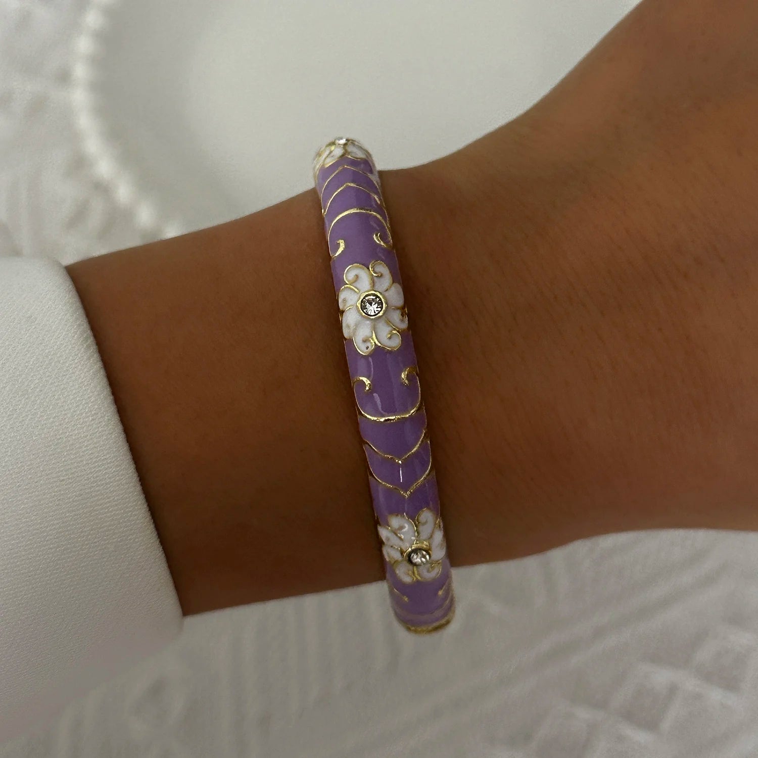 BR26Y0275-5 Couleur du métal Bracelet Fleur Émaillée Doré Rétro Avec Zircon Brillant